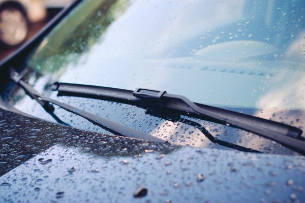 windshield wiper