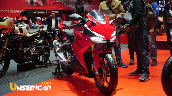 รถบิ๊กไบก์ Ducati ในงาน Bangkok motor show 2019
