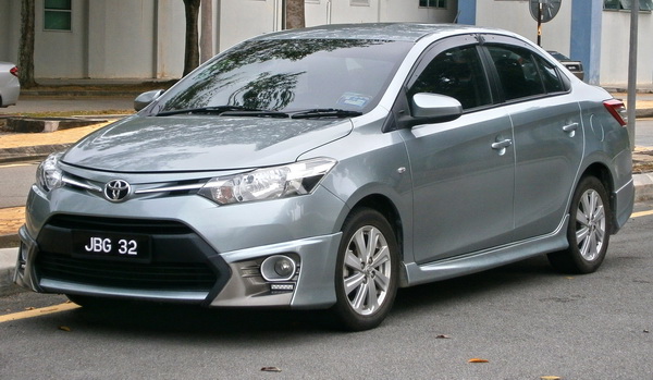 Toyota Vios ในตลาดมือสองที่ได้รับความนิยมคือรุ่น Toyota Vios ปี 2013 - 2015