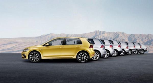 Volkswagen ครบรอบ 45 ปี พร้อมเผยรุ่น Golf ขายดี ทุก 41 วินาที ออก 1 คัน!