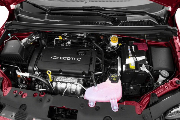 Chevrolet Sonic ติดตั้งเครื่องยนต์ 1.4 ลิตร DOHC พร้อมระบบ Double CVC ให้กำลังสูงสุดที่ 100 แรงม้า​