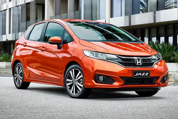 Honda Jazz นำเสนอความสปอร์ตในทุกมุมมองด้วยออกแบบดีไซน์เฉพาะสไตล์ RS รอบคัน