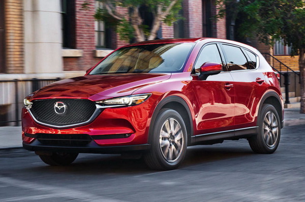 Mazda CX-5 2019 มาพร้อมกับ 5 รุ่นย่อยให้เลือก ราคาเริ่มต้นอยู่ที่ 1,290,000 บาท