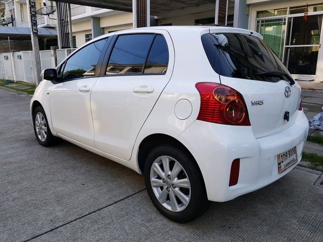 Toyota-Yaris-2013-Used-Car