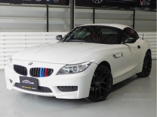 BMW มือสอง Z4 สภาพดี สามารถเลือกหาในเว็ป Chobrod.com