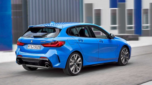 บั้นท้ายของ All New BMW 1 Series เห็นได้ชัดว่าใหญ่ขึ้นจริงๆ 