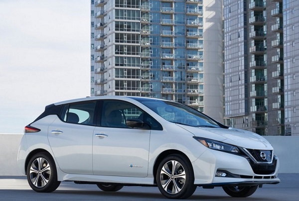 Nissan Leaf ไปคว้ารางวัลใหญ่ของแคนาดาที่การันตีว่าเป็นรถที่เป็นมิตรกับสิ่งแวดล้อม
