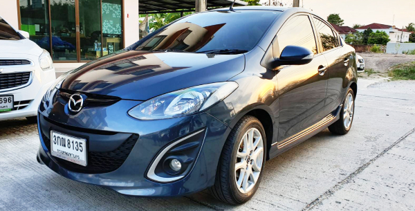 รถมือสอง Mazda 2 ปี 2014 ราคาเริ่มต้นที่ 229,000 บาท กับดีไซน์ภายในที่ดูดี มีระดับ ในราคาจับต้องได้