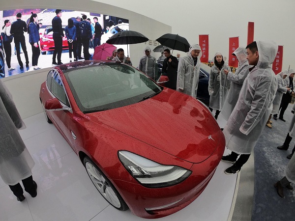และการข้ามมาลงทุนเปิดโรงงานขนาดใหญ่ในจีน ทำให้ Tesla อาจได้เปรียบในตลาดรถเอเชียอีกด้วย 