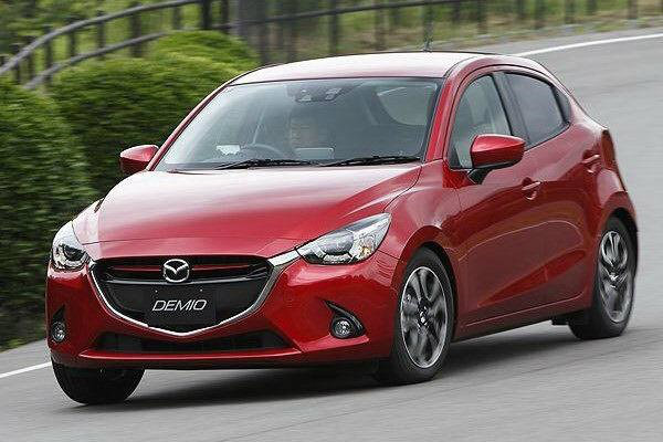 Mazda 2 รถยนต์นั่งที่ขายดีที่สุดในไทยตอนนี้