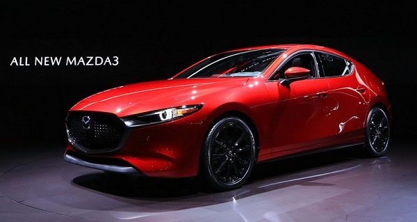 ต้องยอมรับว่า All NEW Mazda 3 ถูกออกแบบมาด้วยความลงตัวและสวยงามจริงๆ 