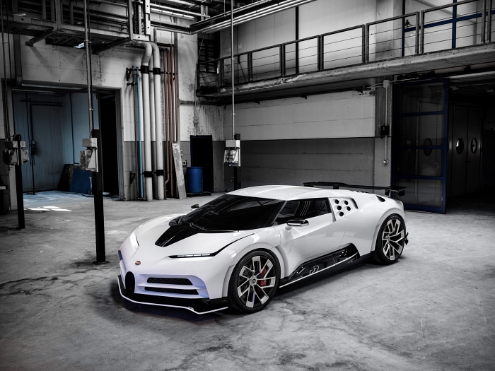 Bugatti Centodieci ผลิตออกมาเพียง 10 คันและขายหมดแล้ว