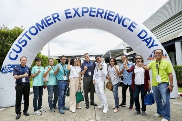 การพบปะ พุดคุยที่ใกล้ชิดระหว่างลูกค้ากับผู้บริหารของ ฟอร์ด ประเทศไทย และออโต อัลลายแอนซ์ในงาน Customer Experience Day 