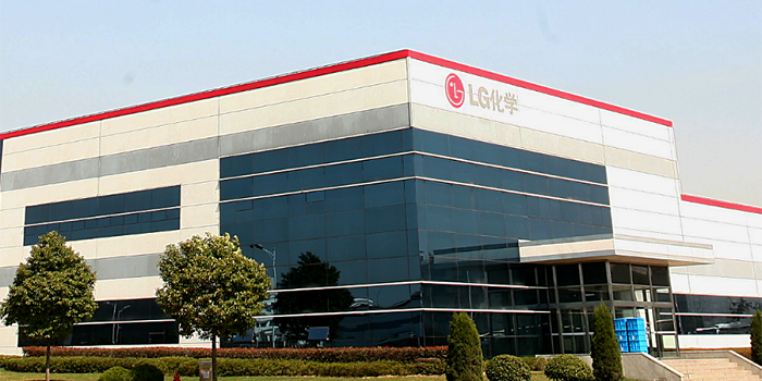 LG ถือเป็นยักษ์ใหญ่ด้านเทคโนโลยีของเกาหลีใต้ที่ได้ร่วมงานกับ Tesla ในงานผลิตที่แผ่นดินจีน 