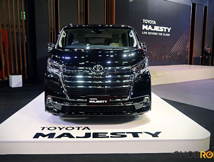 รีวิว Toyota Majesty 2019 chobrod.com