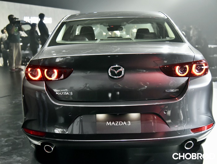 ด้านหลังของ Mazda 3 2019 ตัวถัง Sedan