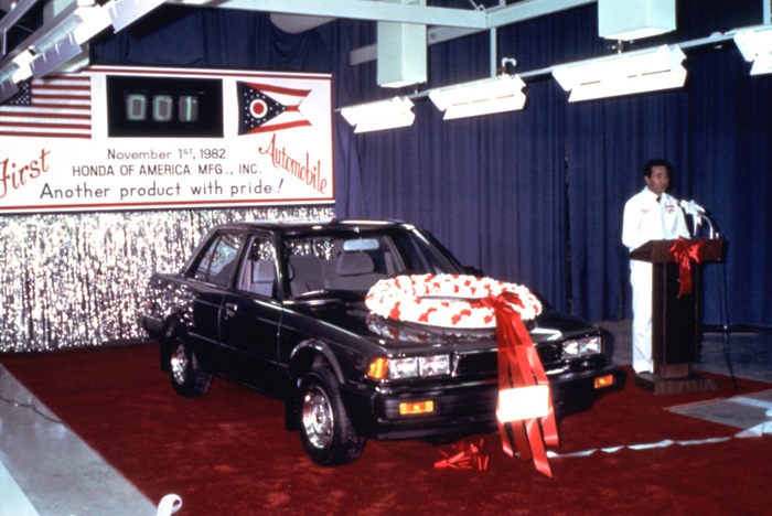 โฉมที่ 2 ของ Honda Accord เป็นรุ่นแรกที่ผลิตในสหรัฐอเมริกา