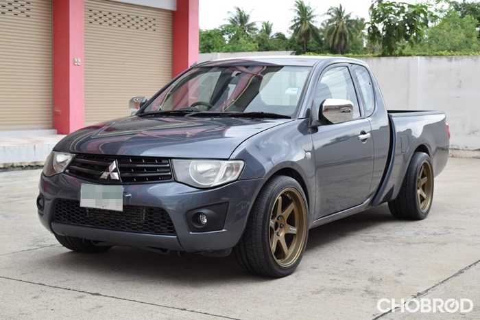 ตลาดรถรถมือสอง Mitsubishi Triton 2010