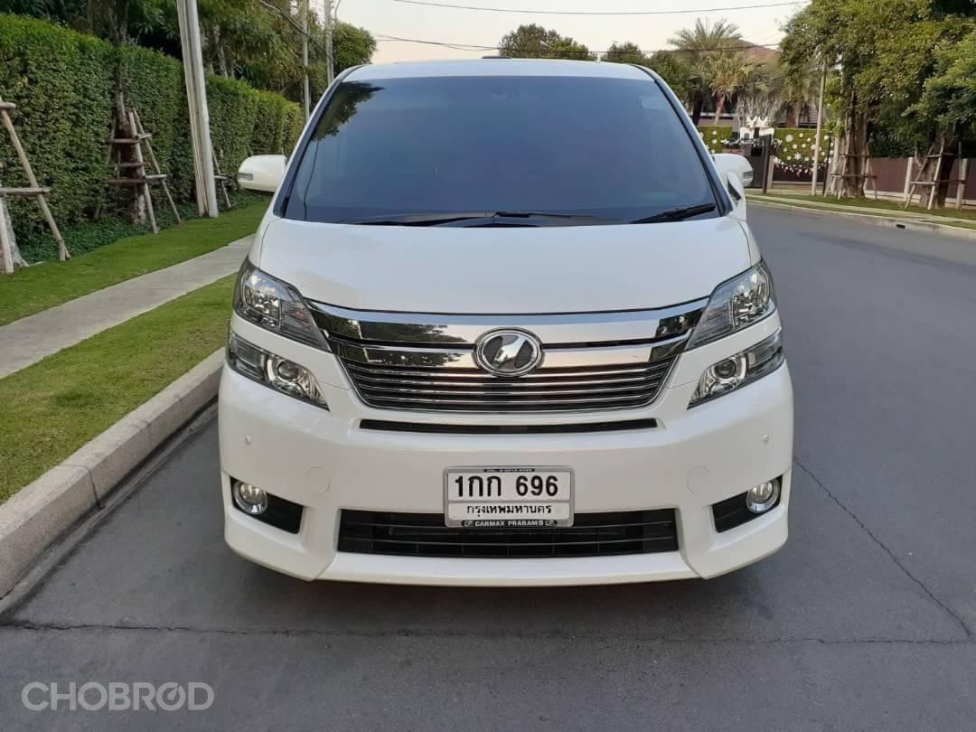 Toyota vellfire 2012