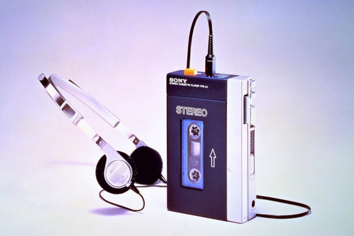 ​Sony Walkman ผลิตภัณฑ์ชิ้นแรกบนโลกที่ใช้แบตเตอรี่ ลิเทียมไอออนเป็นพลังงาน