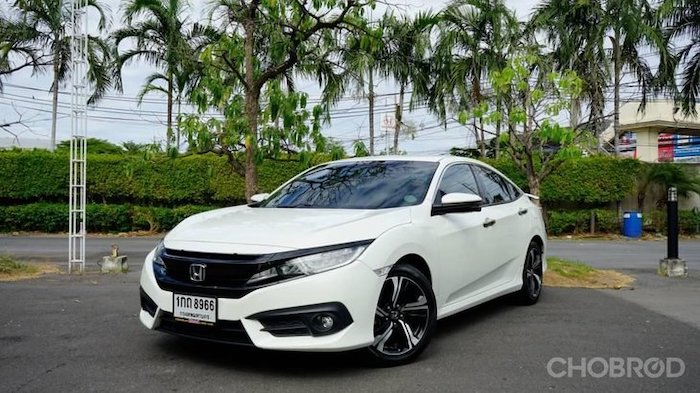Honda CIVIC 2016 และ 2017 ราคาถูกลง 17,000 - 10,500 บาท