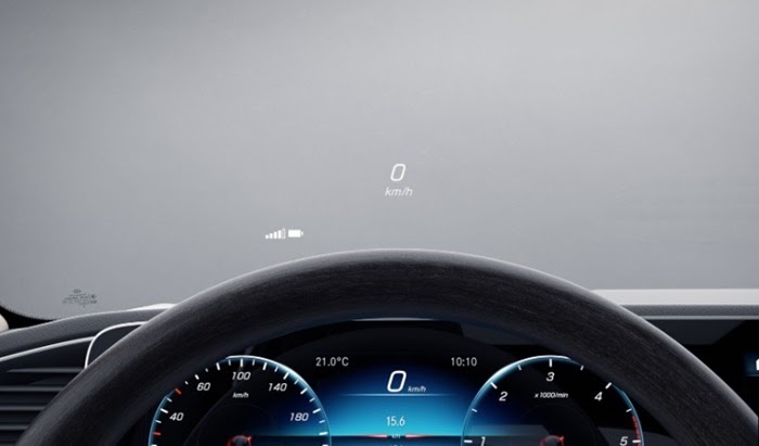 ระบบแสดงผลข้อมูลการขับขี่บนกระจกบังลมหน้า (Head-up display)