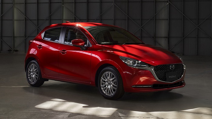 เลือกรถให้ถูกโฉลก ราศีเมษ Mazda2