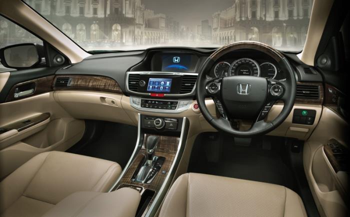 ดีไซน์ภายในของ Honda Accord 2013 ดีไซน์ภายในของ Honda Accord 2013