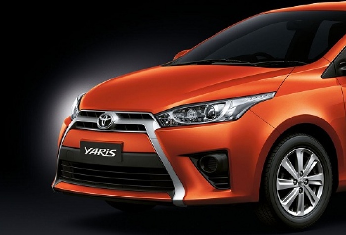 ภายนอก Toyota Yaris 2015 ภายนอก Toyota Yaris 2015