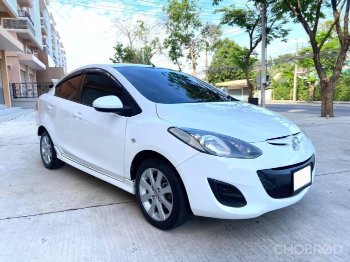 Mazda 2 2012