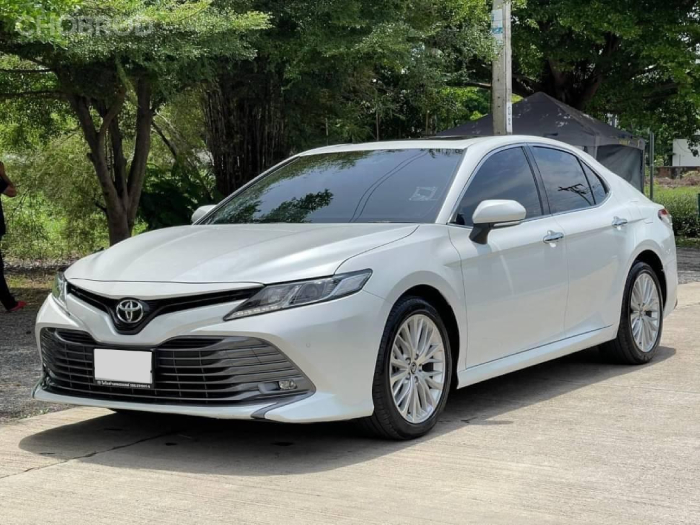 Toyota Camry 2019 สีขาว Toyota Camry 2019 สีขาว