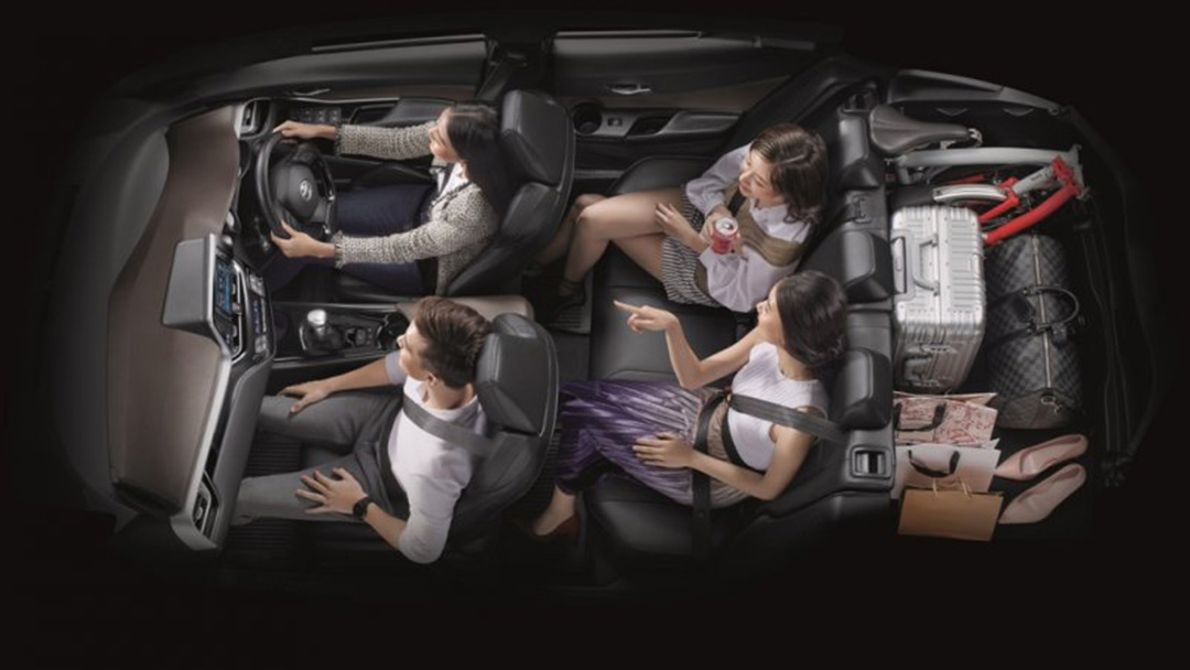 ภายใน Toyota C-HR