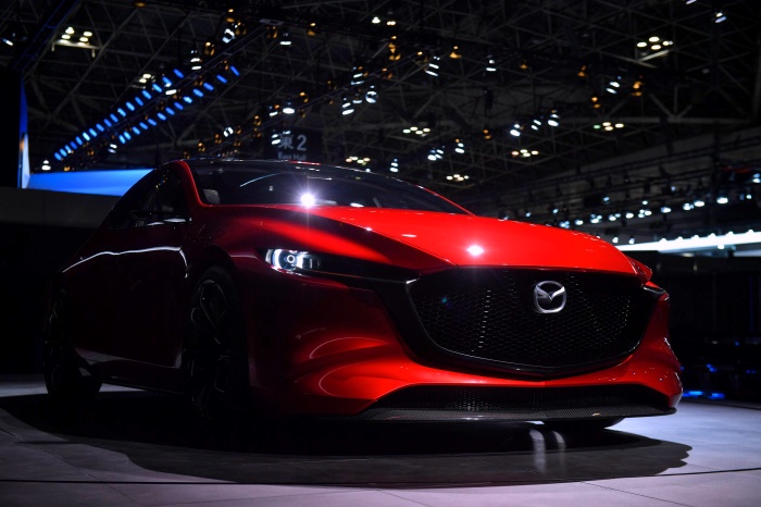 Mazda เตรียมเปิดตัวรถยนต์ ไฮบริด และไฟฟ้าในปี 2022