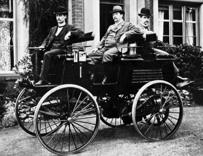 Thomas Parker ผู้สร้างรถยนต์ไฟฟ้าคันแรกของอังกฤษ