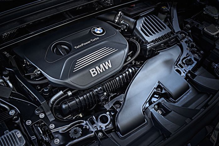 เครื่องยนต์ BMW X1 2017