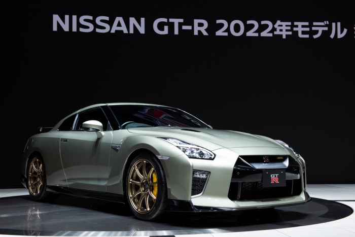 ภายนอก Nissan GT-R