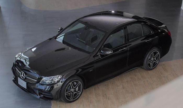 Mercedes-Benz C300 2020