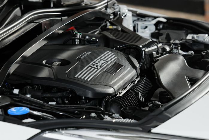 ขุมกำลังที่อยู่ในรถ BMW 220i ขุมกำลังที่อยู่ในรถ BMW 220i