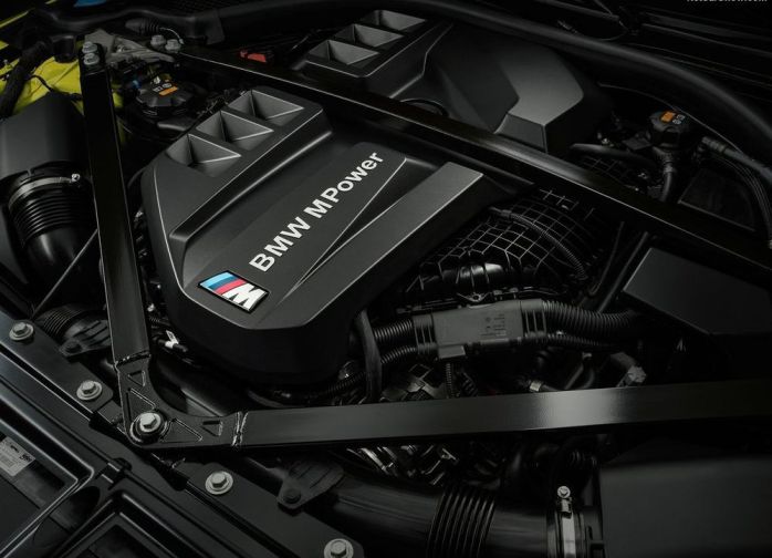 เครื่องยนต์ BMW M4