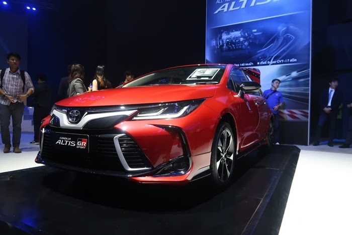 Toyota Corolla Altis 1.8 GR Sport ปี 2019