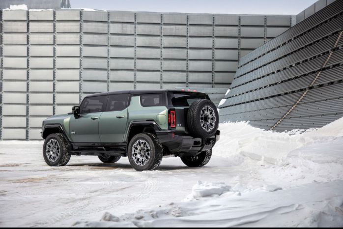 ด้านหลัง Hummer