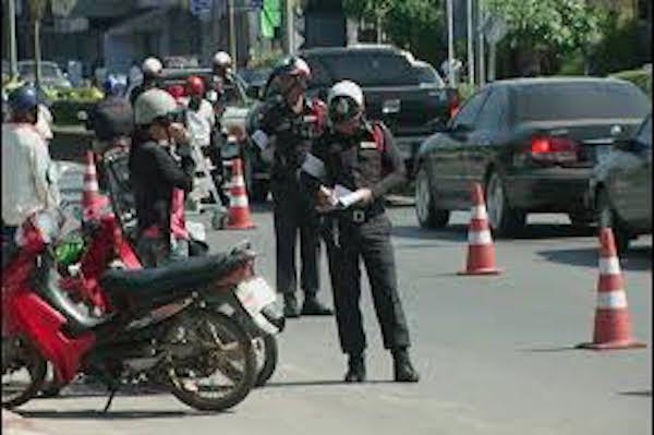 ปัญหาด่านทำให้รถติดโดยไม่จำเป็น