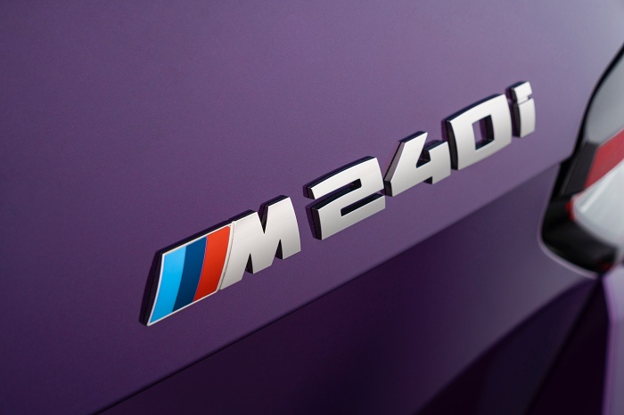 BMW M240i xDrive 2022