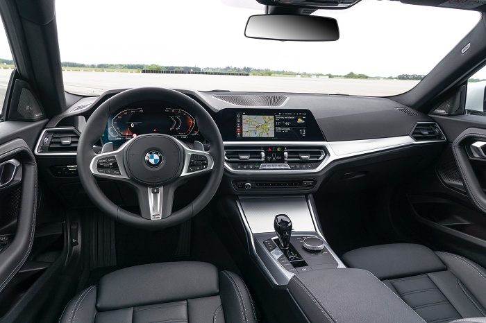 BMW M240i xDrive 2022