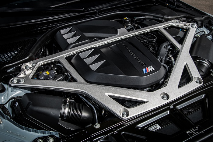 BMW M4 CSL 2022