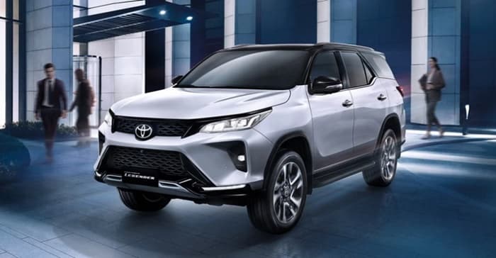 fortuner legender 2.8 4wd มือสอง