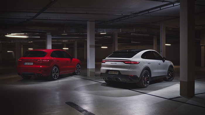 porsche cayenne 2021