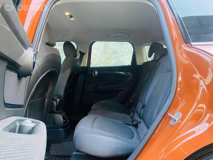 เบาะนั่ง Mini cooper countryman 2018