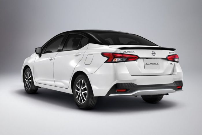 ด้านหลัง Nissan Almera 2022 ด้านหลัง Nissan Almera 2022
