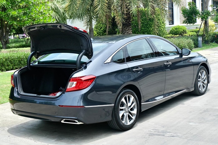 Honda Accord 2023 มือสอง